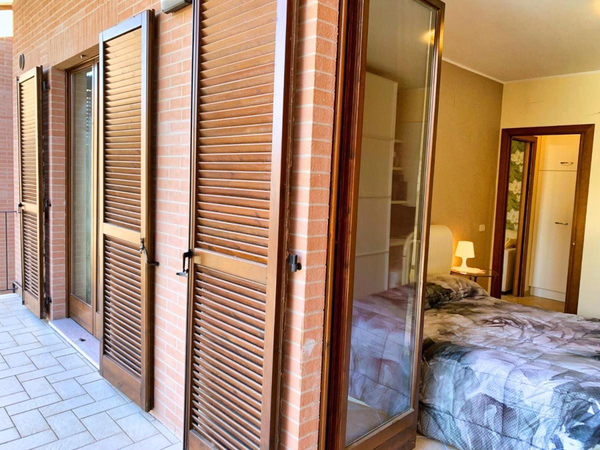 La Casa Di Lory Apartment Sarnano Exterior photo
