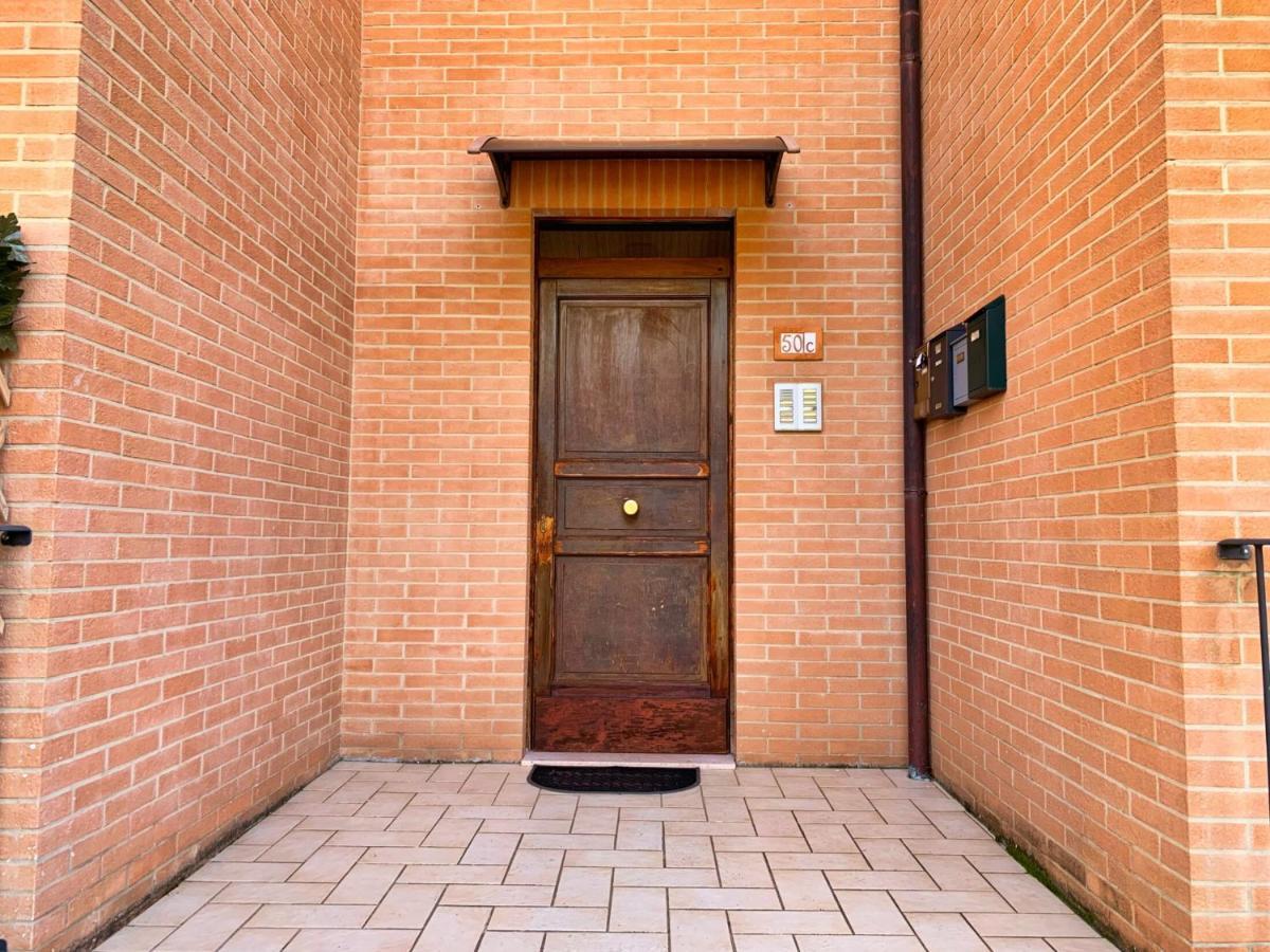 La Casa Di Lory Apartment Sarnano Exterior photo